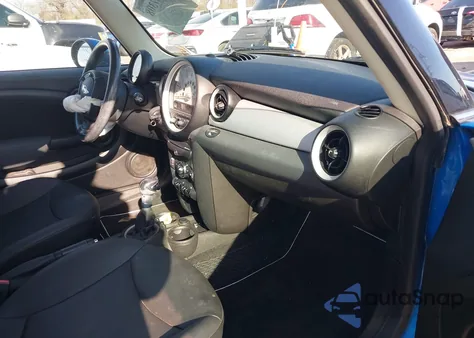 2012 Mini Cooper из США, поврежденный, VIN WMWSU3C55CT257435